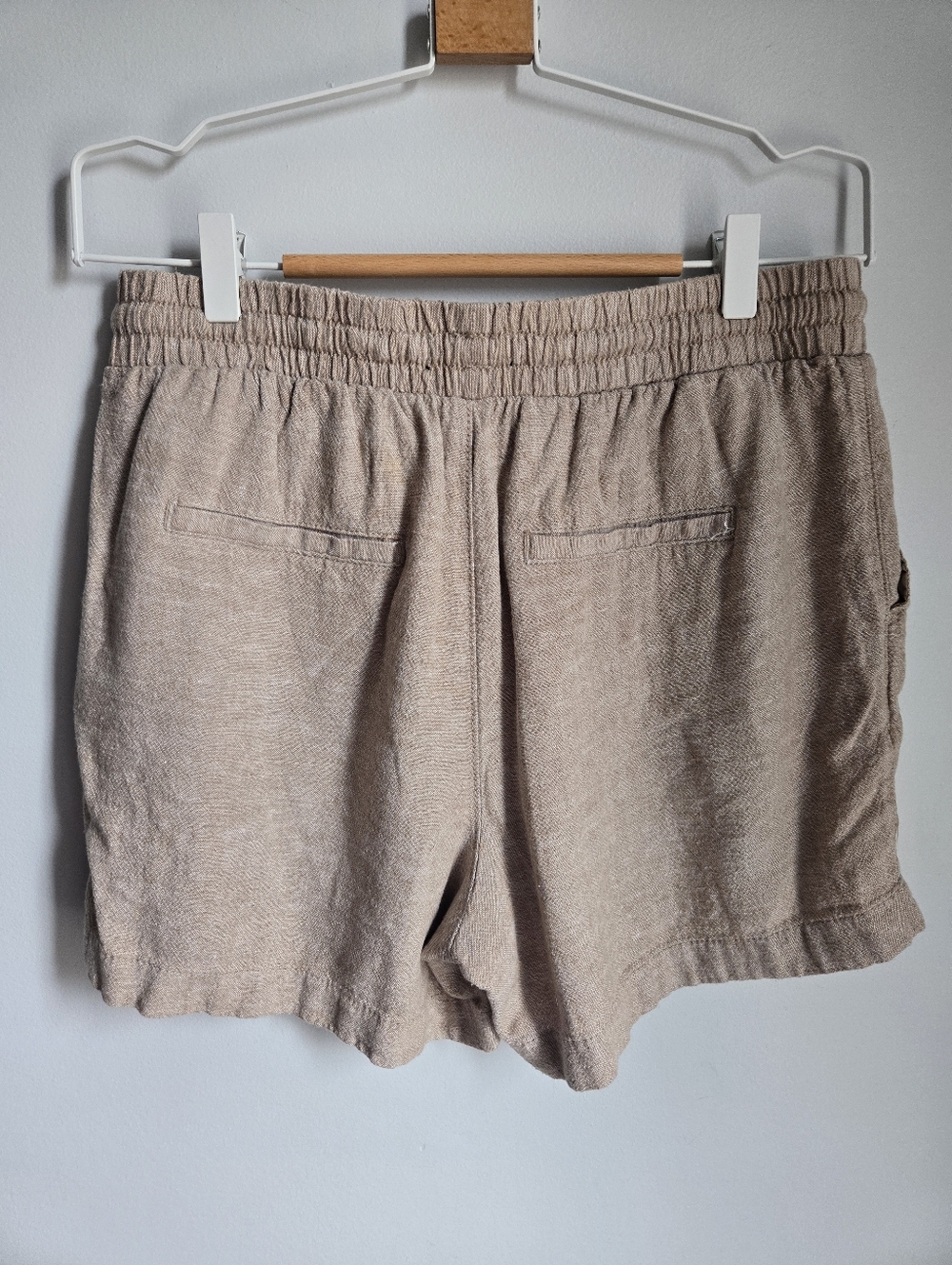 🎁 REITMANS Beige Relaxed Drawstring Linen And Viscose Shorts - Picture 6 of 7